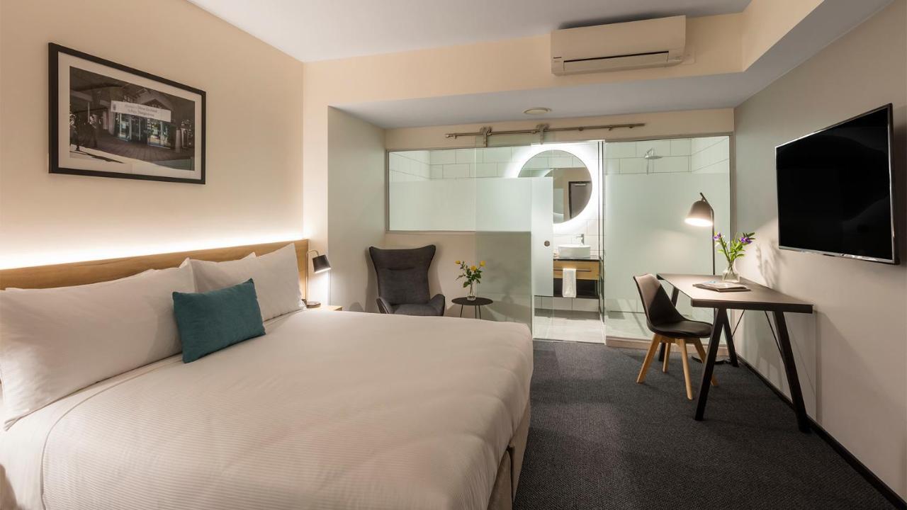 Hotel Room @ 89 Courtenay Place เวลลิงตัน ภายนอก รูปภาพ