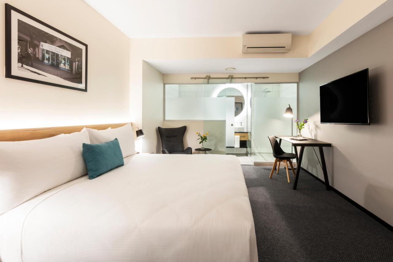 Hotel Room @ 89 Courtenay Place เวลลิงตัน ภายนอก รูปภาพ